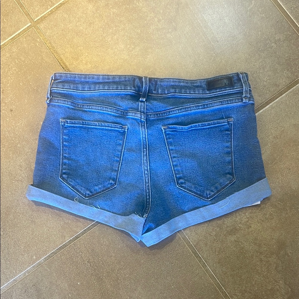 -Abercrombie & Fitch Harper Low Rise Shorts! 29
